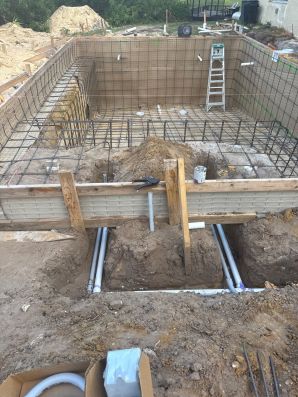 Pool Builder in Lehigh Acres, FL (1)